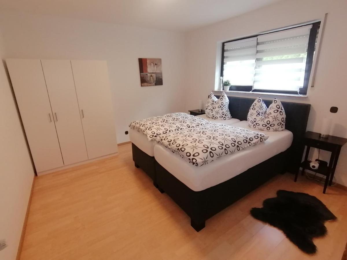 Ferienwohnung Doro Kelberg Bagian luar foto